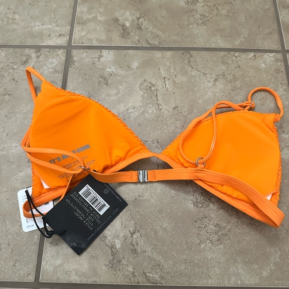 NWT ORANGE TRIANGLE BIKINI TOP - Picture 3 of 3